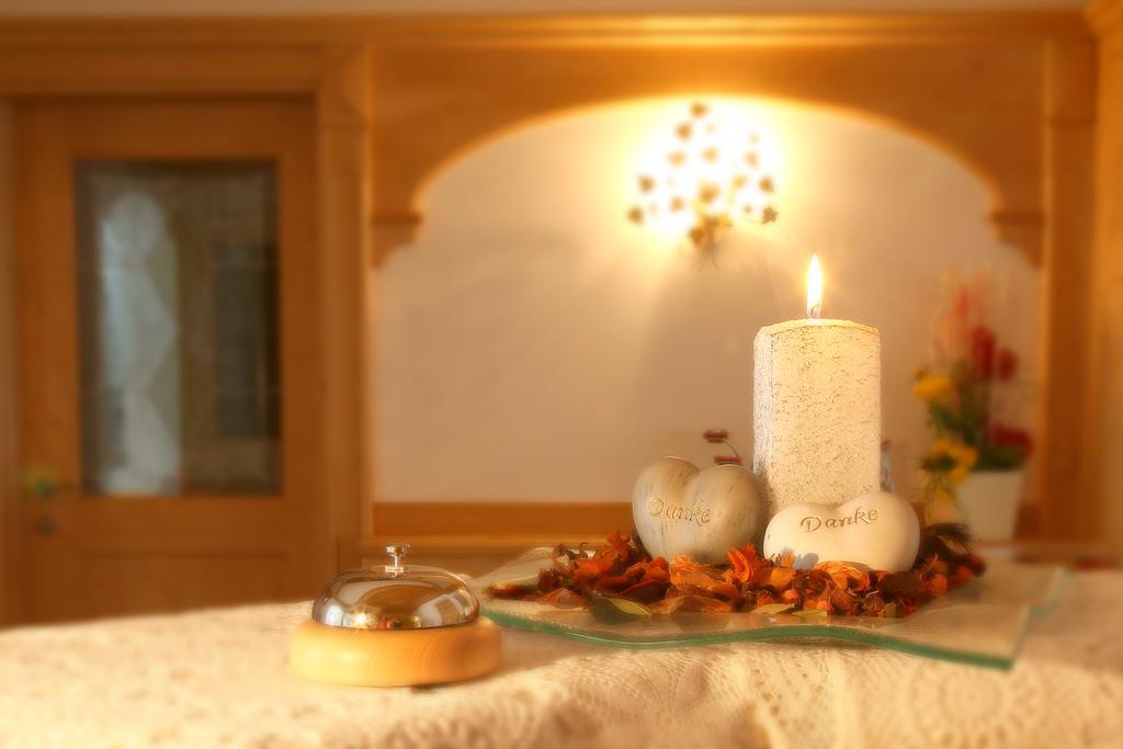Garni Pra Fiori Hotel Campitello di Fassa Buitenkant foto